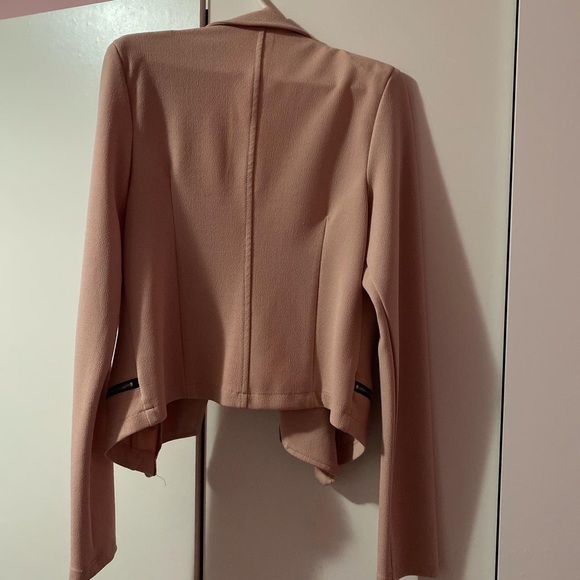 Pink jacket - Picture 2 of 2